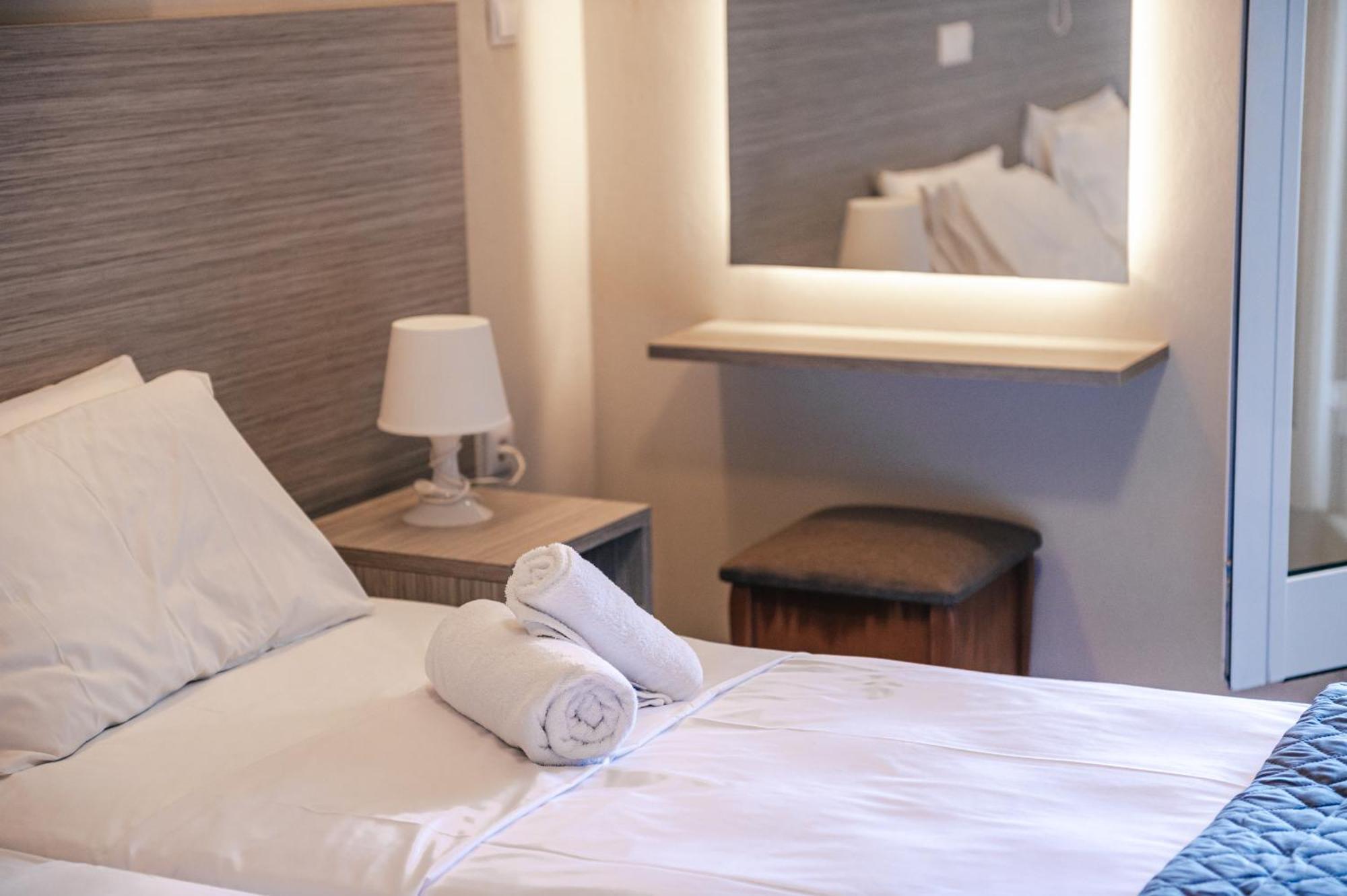 Mesogeios Hotel Marathopoli Ngoại thất bức ảnh