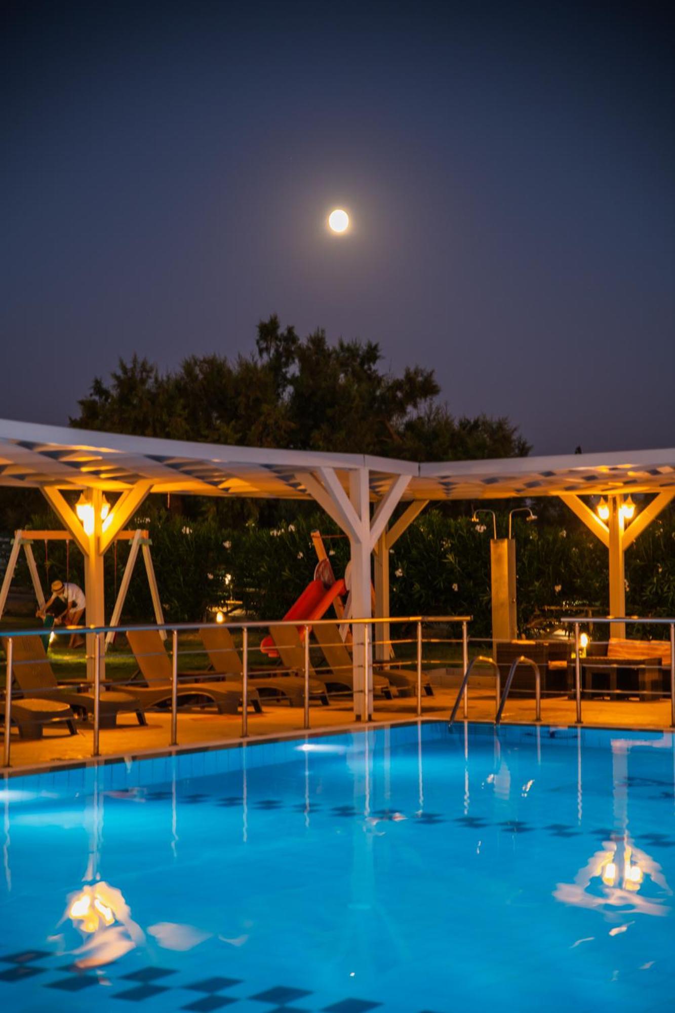 Mesogeios Hotel Marathopoli Ngoại thất bức ảnh