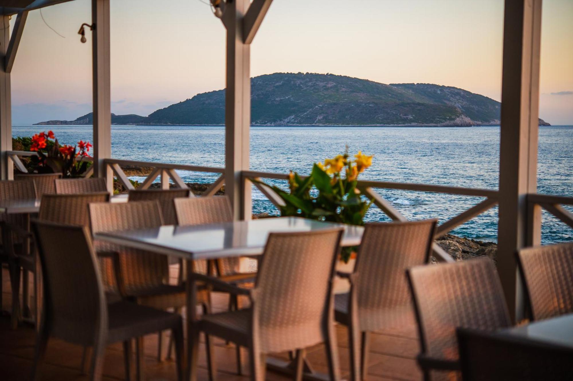 Mesogeios Hotel Marathopoli Ngoại thất bức ảnh