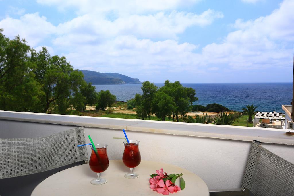 Mesogeios Hotel Marathopoli Phòng bức ảnh