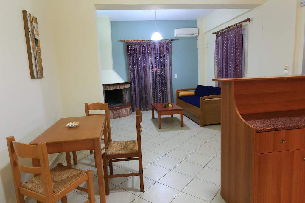 Mesogeios Hotel Marathopoli Phòng bức ảnh